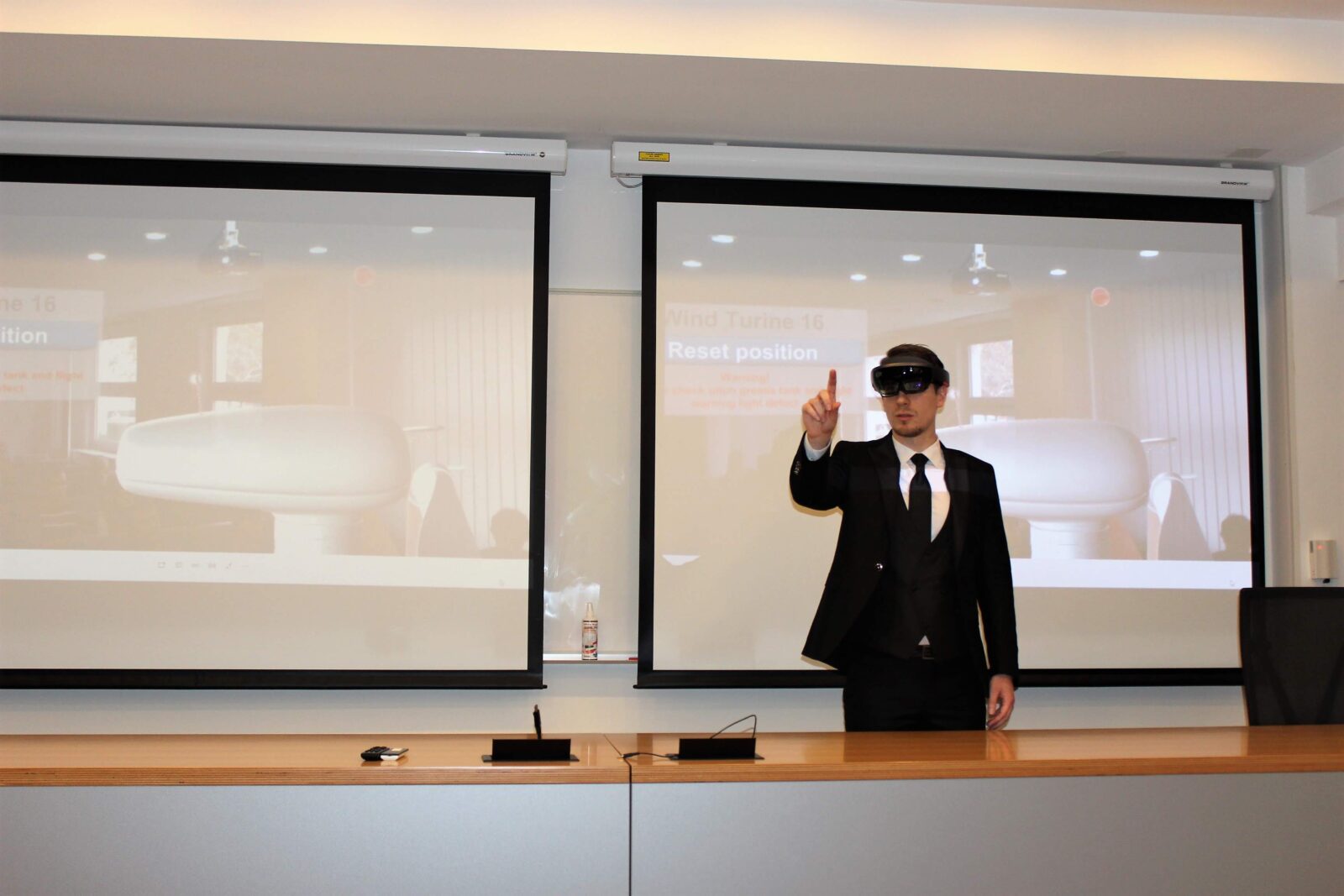 Foto: Miro Antonijević iz KONČARA na prezentaciji RTGo sustava