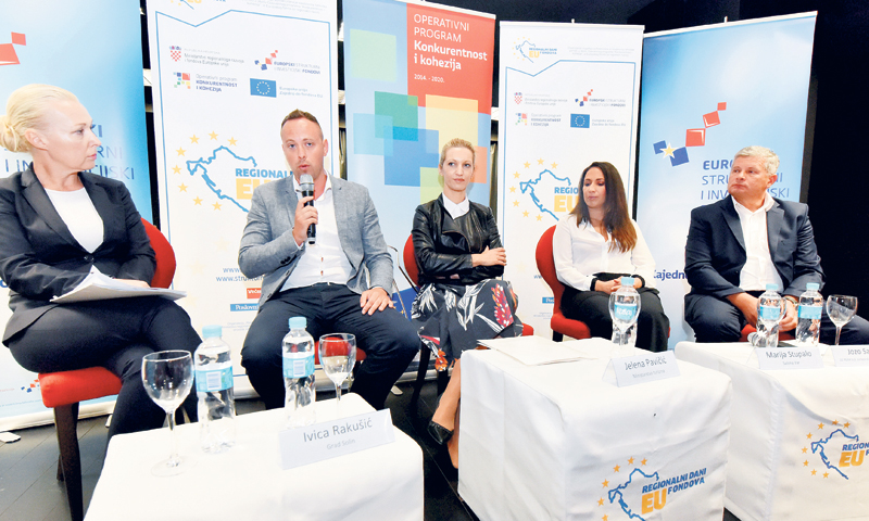 Na panel-raspravi sudjelovali su  dogradonačelnik Solina Ivica Rakušić, Jelena Pavičić iz Ministarst