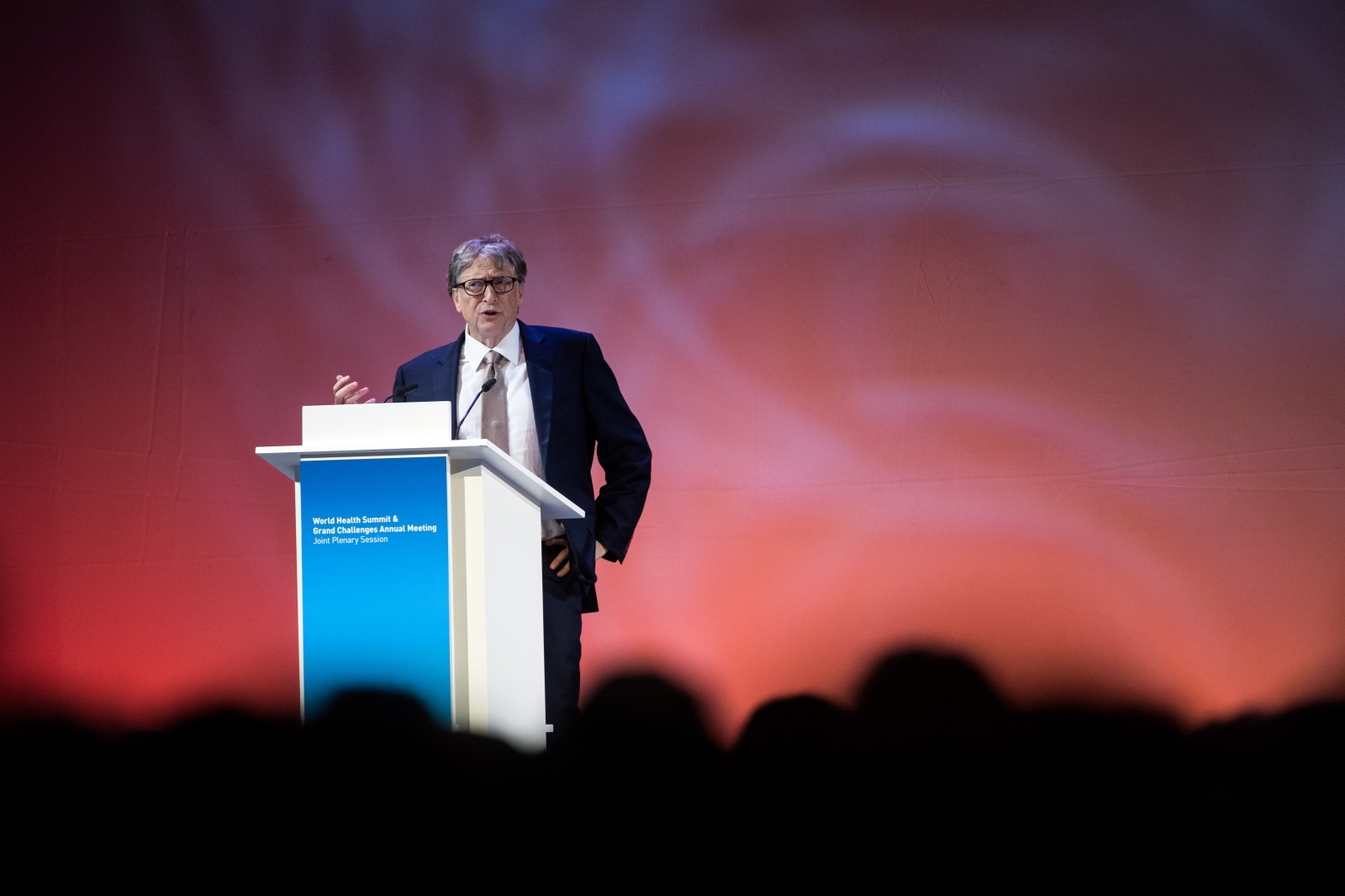 десятилетие фонда