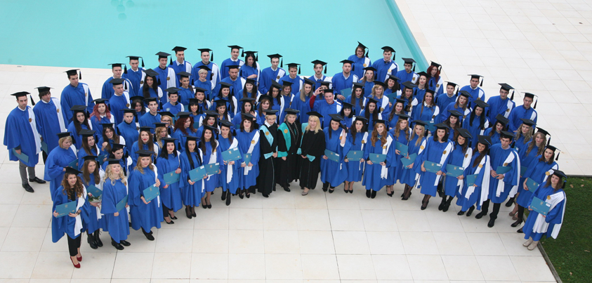 Svake godine oko 300 studenata završava studije / FOTO: Privatni album