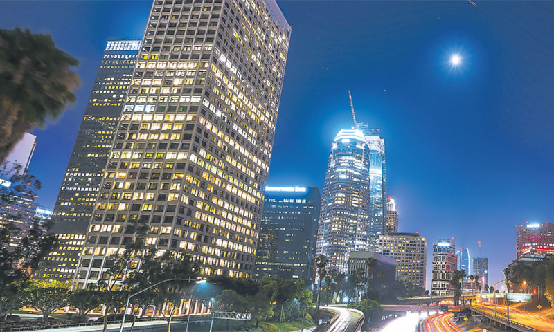 Los Angeles je samo u 2016. zahvaljujući implementaciji pametne LED rasvjete uštedio devet milijuna