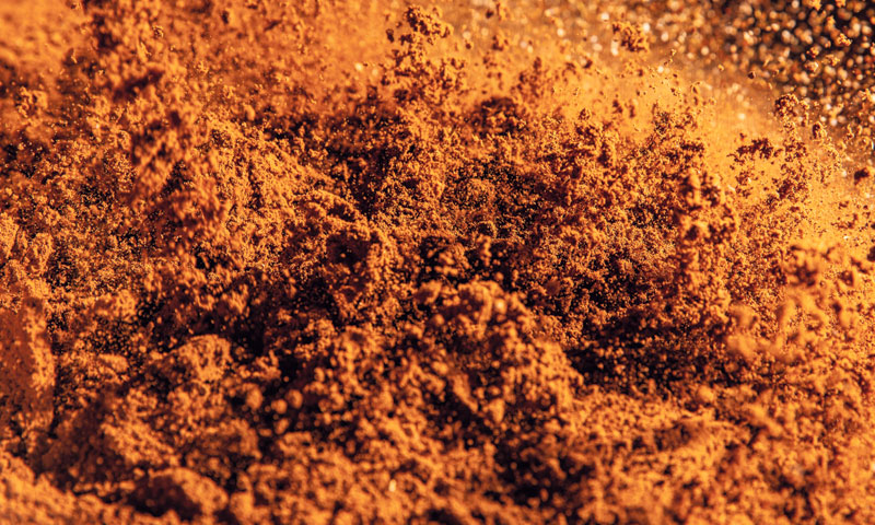 Proizvodnja kave je automatizirana uz nadzor čovjeka, a u proizvodnji je zaposleno 30 ljudi