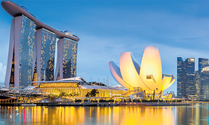 Stanovništvo Singapura već je relativno dobro obučeno u računalnim vještinama što će olakšati implem