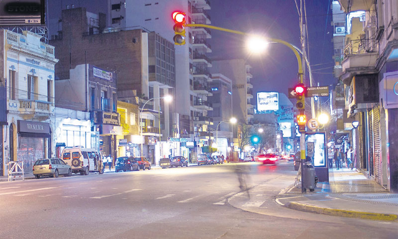 Ugradnjom LED rasvjete u Buenos Airesu povećana je sigurnost prometa i građana