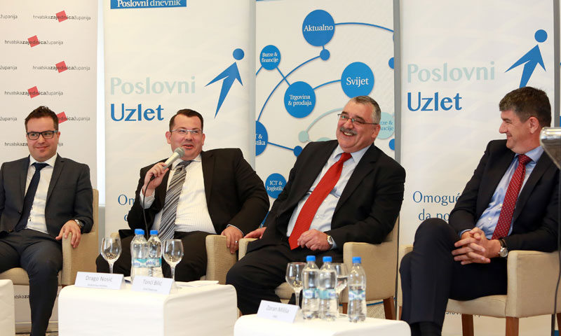 Poduzetnici i predstavnici vlasti na panelu/Miranda Čikotić/PIXSELL