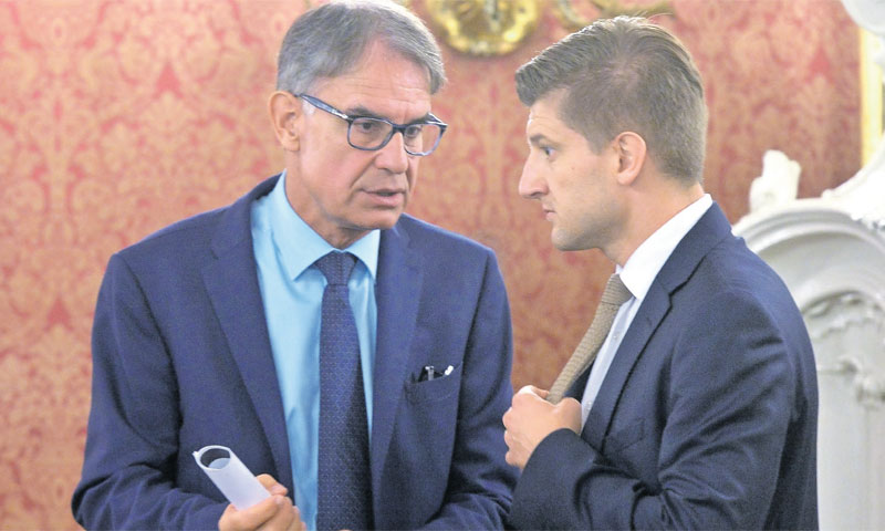 Ministri turizma i financija Garri Cappelli i Zdravko Marić već dugo slušaju apele branše koja traži