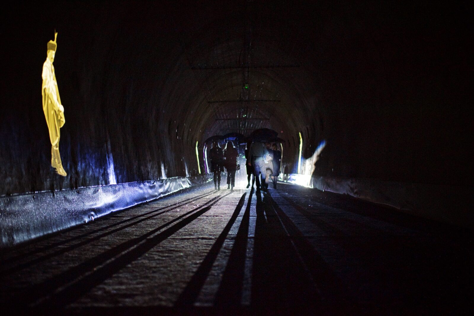 Foto: Kišni tunel – čistilište
