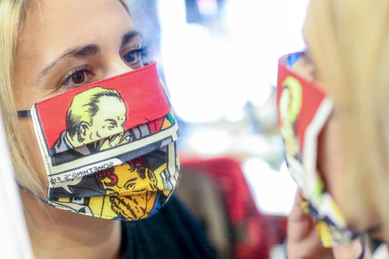 Zagreb: Domaći dizajner kreirao maske 'protiv' koronavirusa
