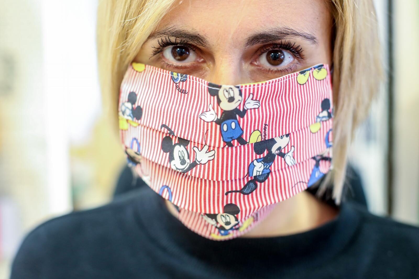 Zagreb: Domaći dizajner kreirao maske 'protiv' koronavirusa