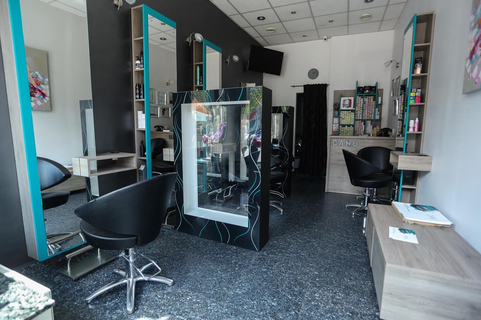 Zagreb: Frizerski salon 