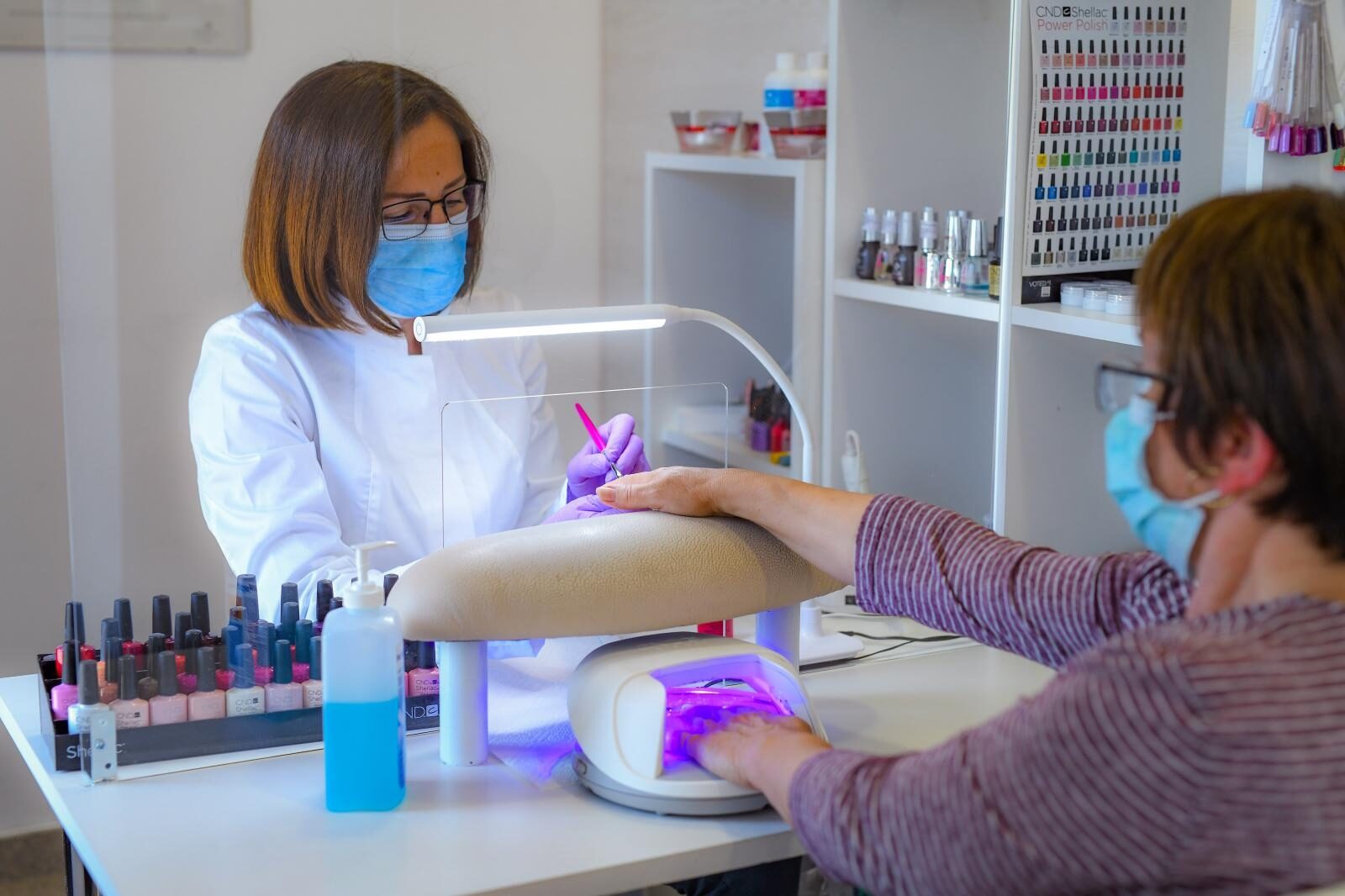 Rad u kozmetičkom salonu u doba pandemije koronavirusa