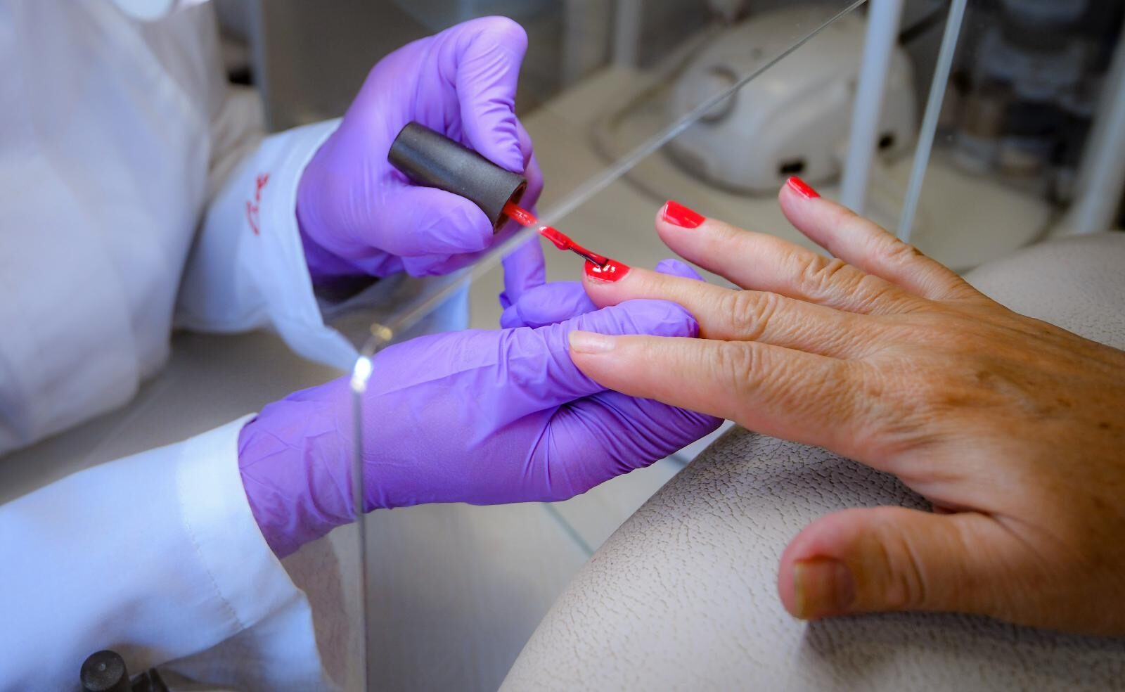 Rad u kozmetičkom salonu u doba pandemije koronavirusa