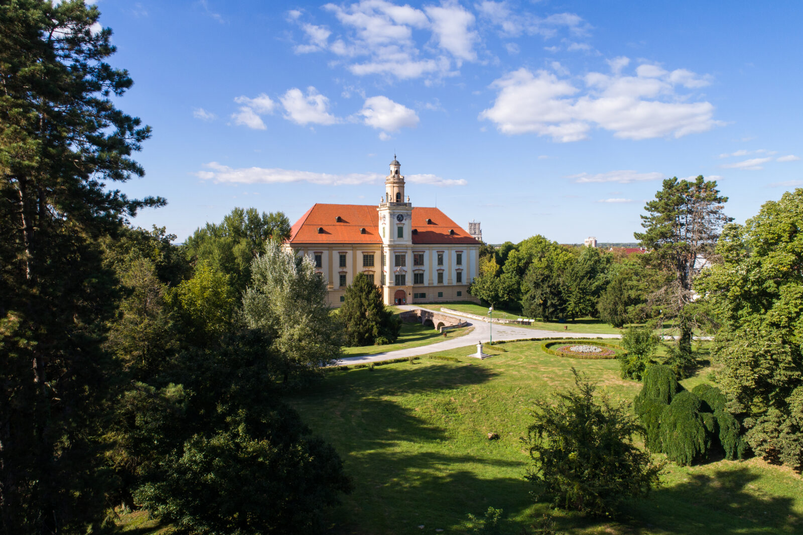 Dvorac Prandau-Normann u Valpovu_Denis Despot
