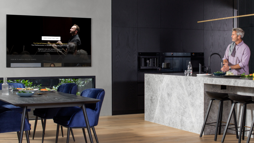 Samsung QLED lifestyle 2