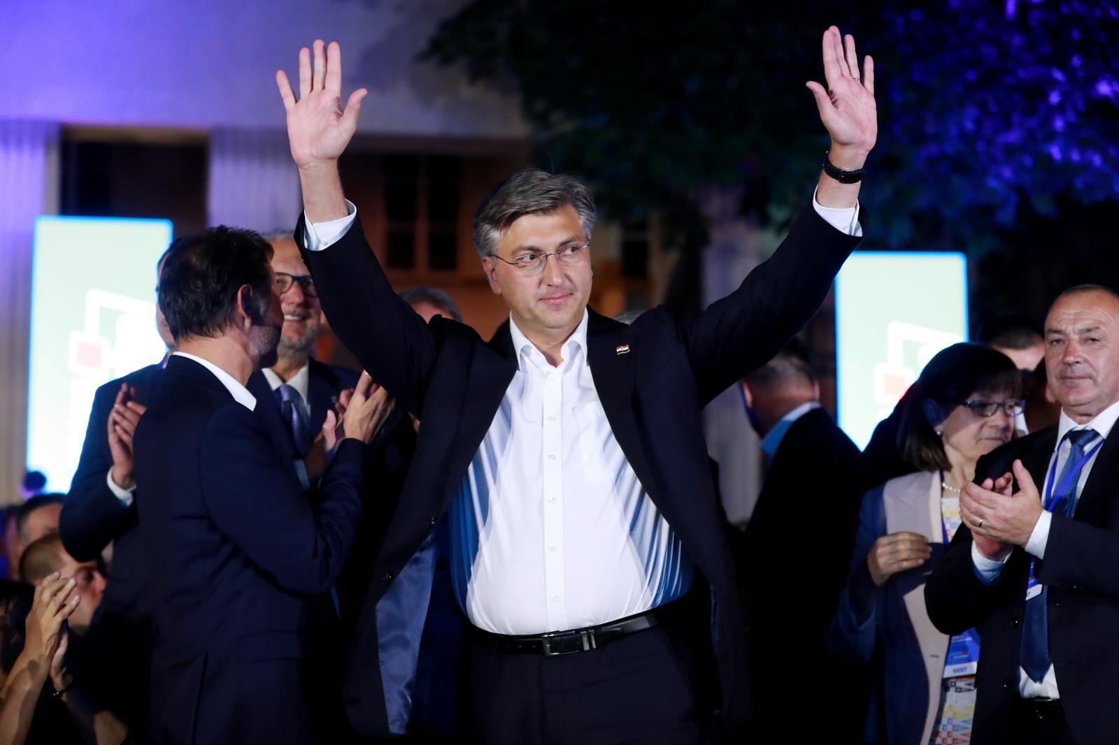 Zagreb: Doček izbornih rezultata u stožeru HDZ-a