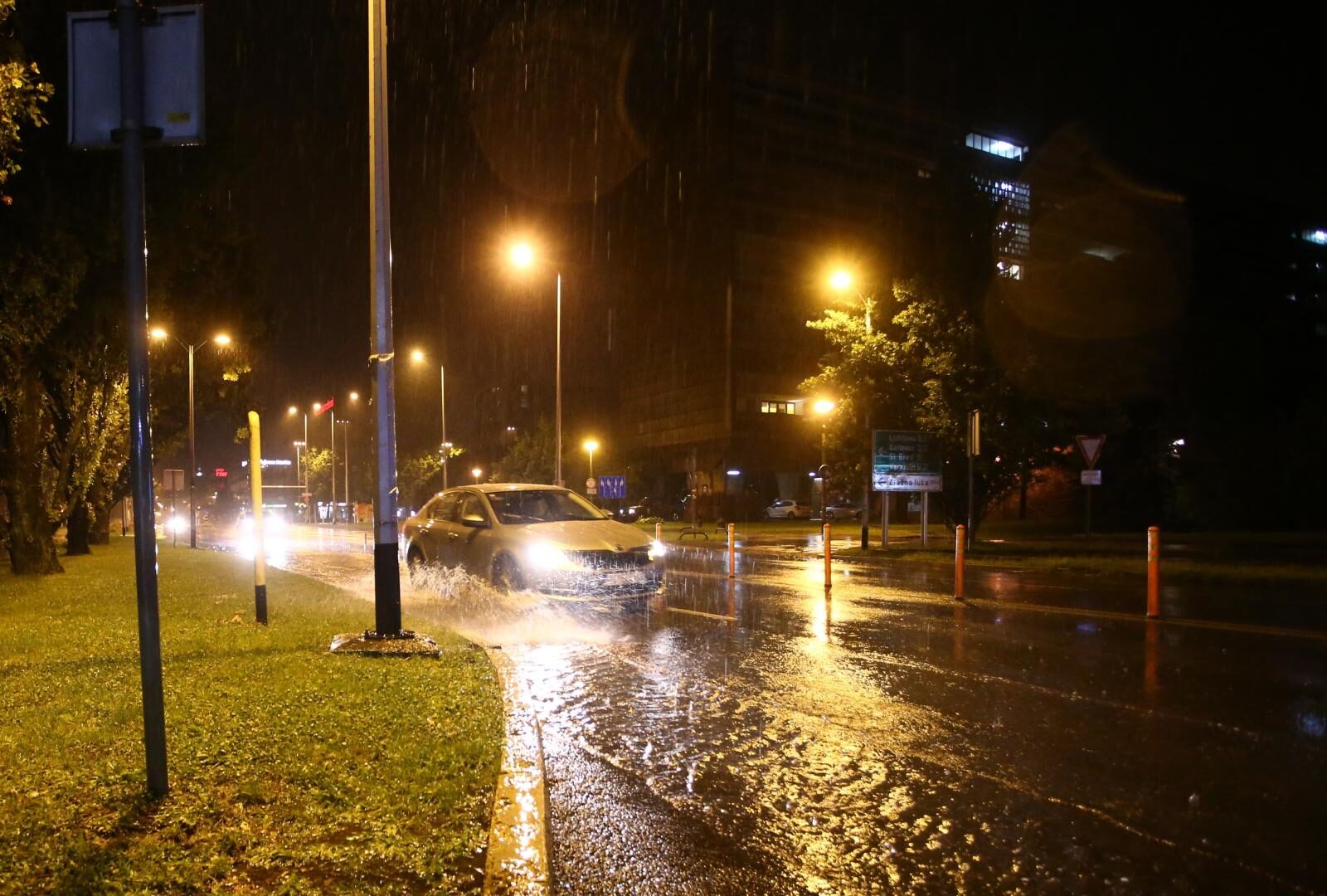 Jaka kiša poplavila Zagreb