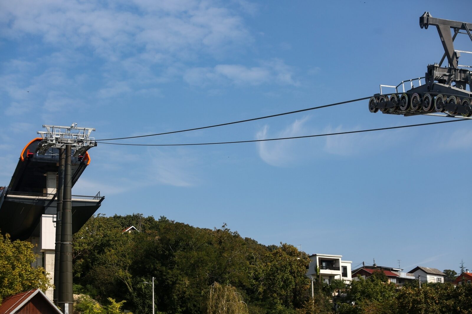 Zagreb: Vraćen natpis Žičara Sljeme