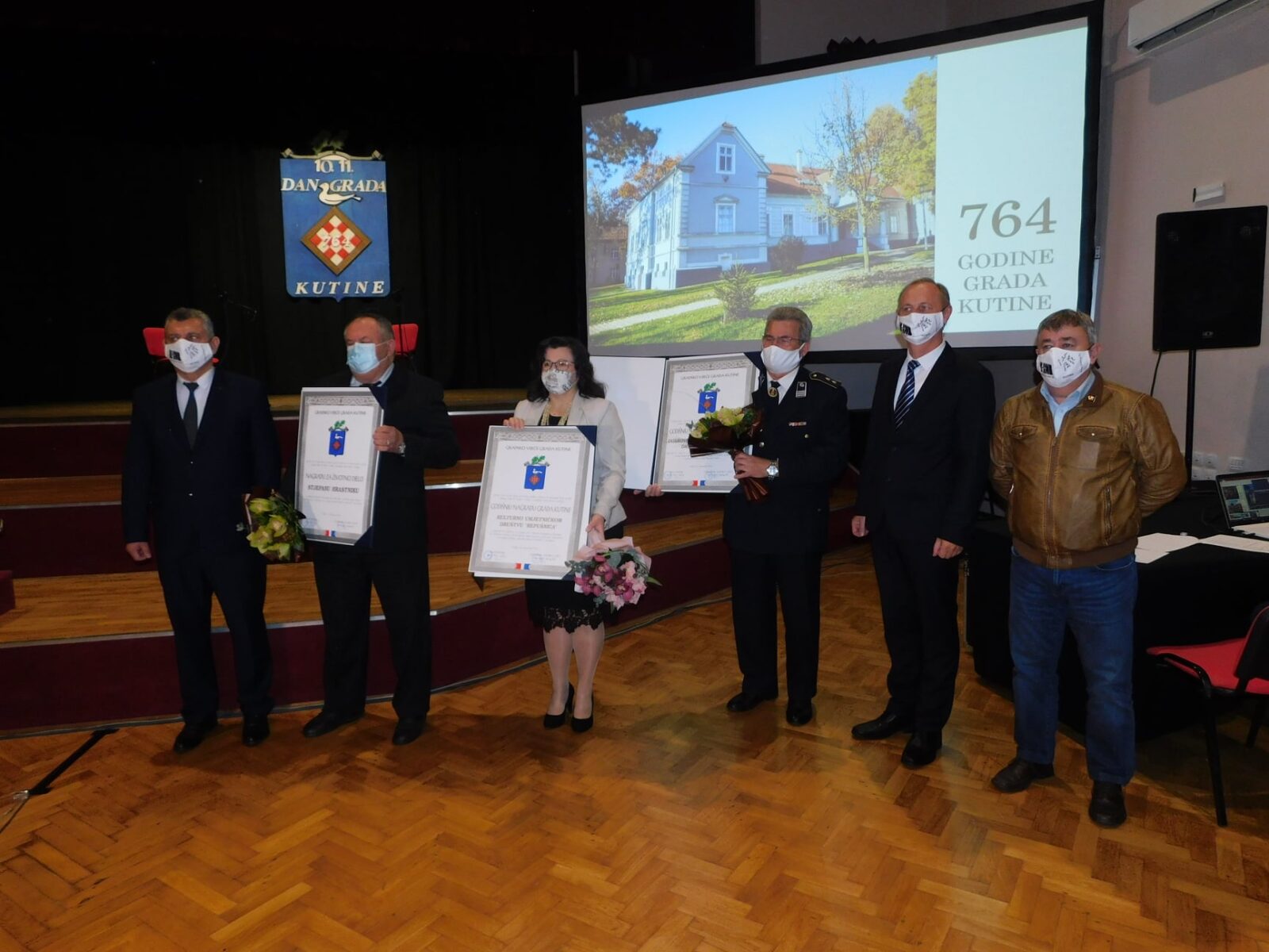 124365027_1192921917768676_5231562320088144985_o