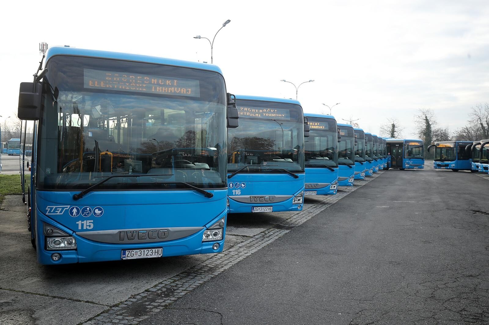 Zagreb: Gradonačelnik Bandić i ZET predstavili novih sedam autobusa