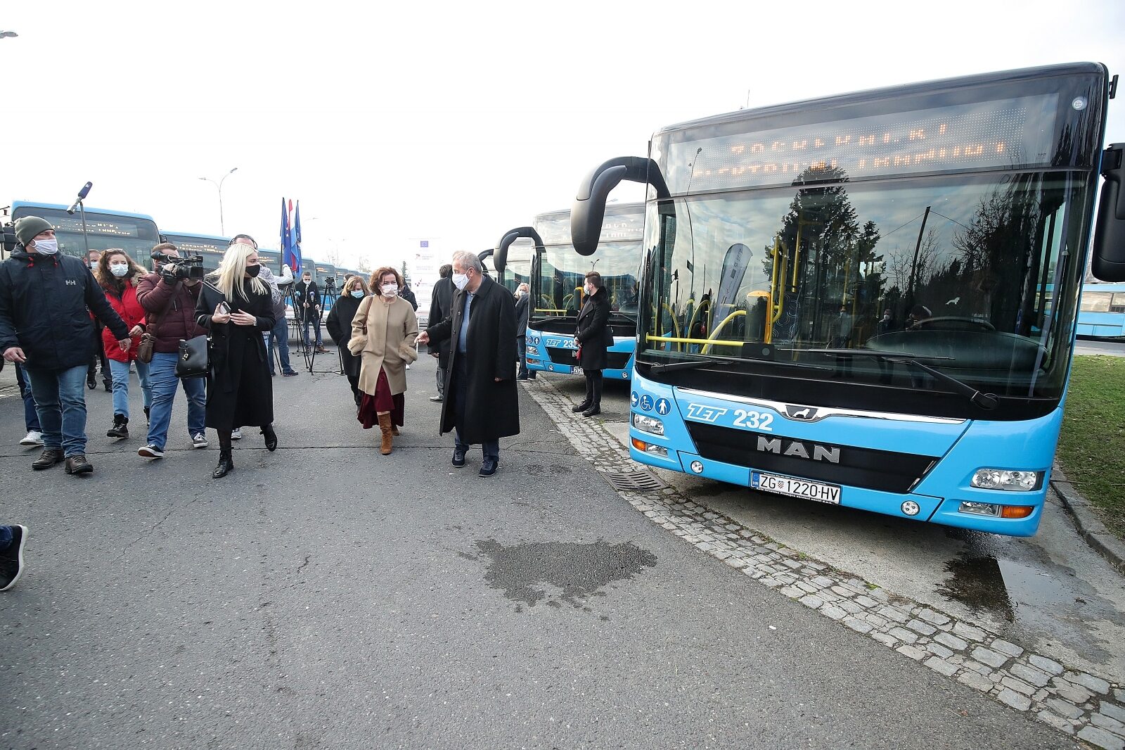 Zagreb: Gradonačelnik Bandić i ZET predstavili novih sedam autobusa