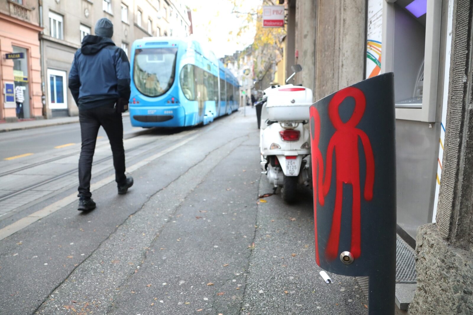 Neobićni likovi zaposjeli Zagreb