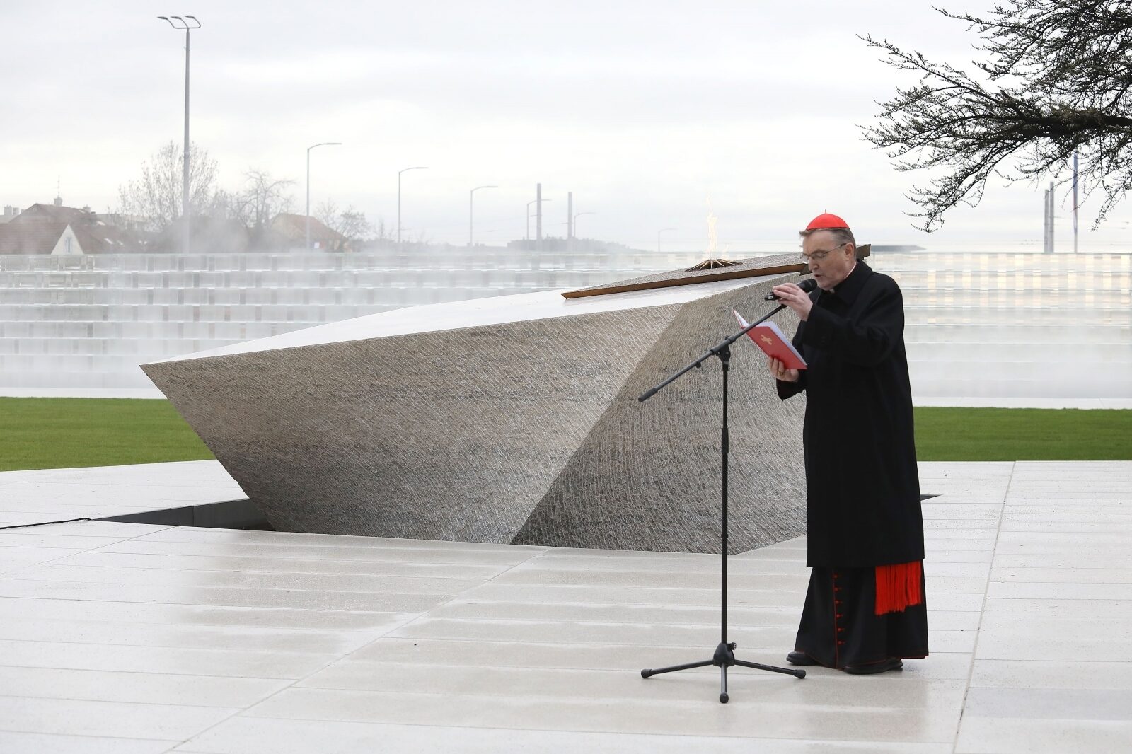 Na 21. obljetnicu smrti Franje Tuđmana svečano otvoren Spomenik domovini u Zagrebu