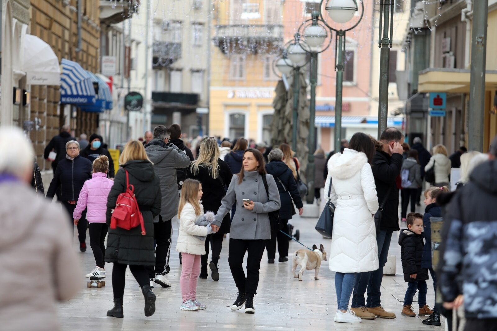Gužva na riječkom korzu