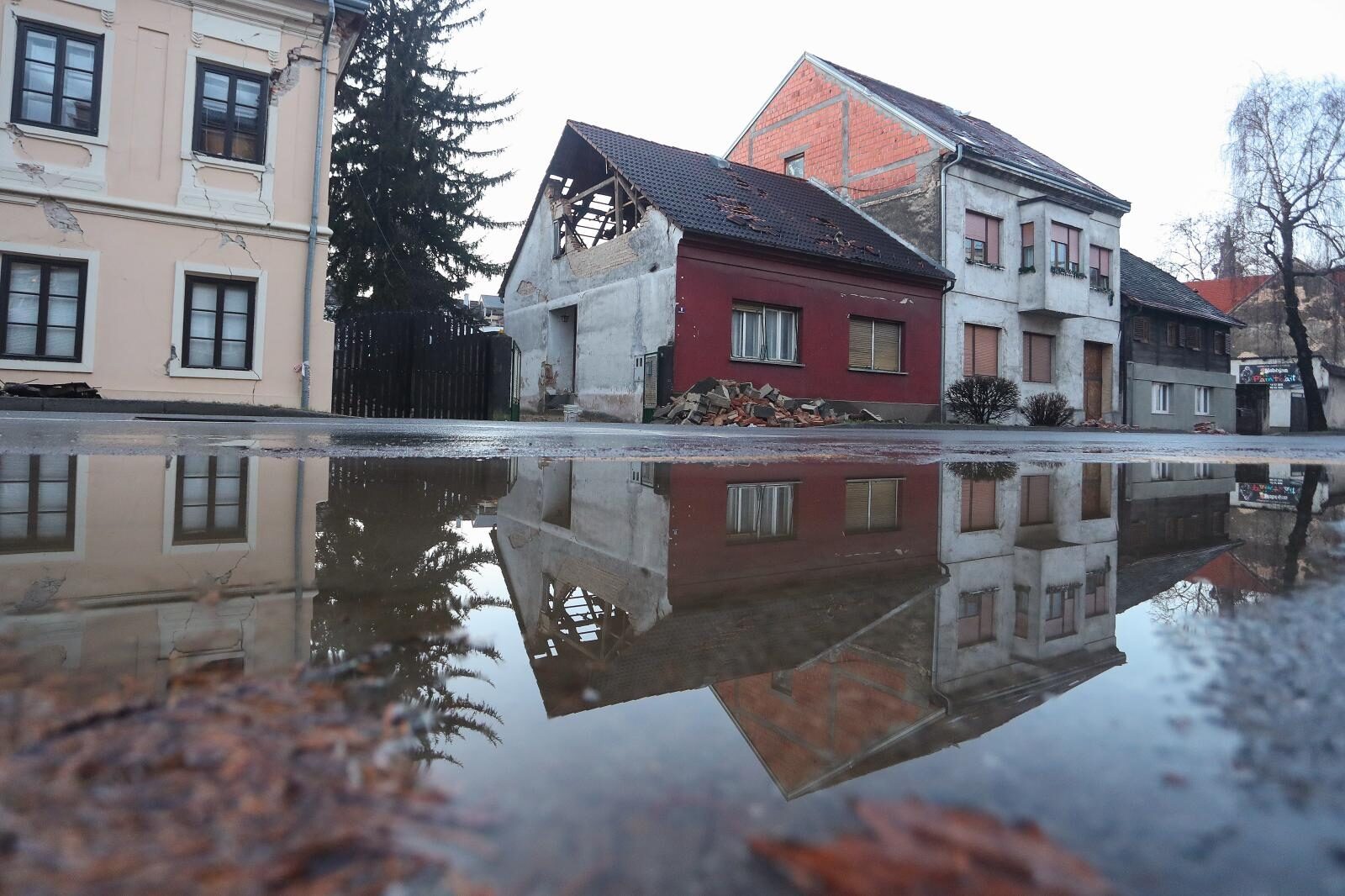 Petrinja: Jutro nakon razornog potresa