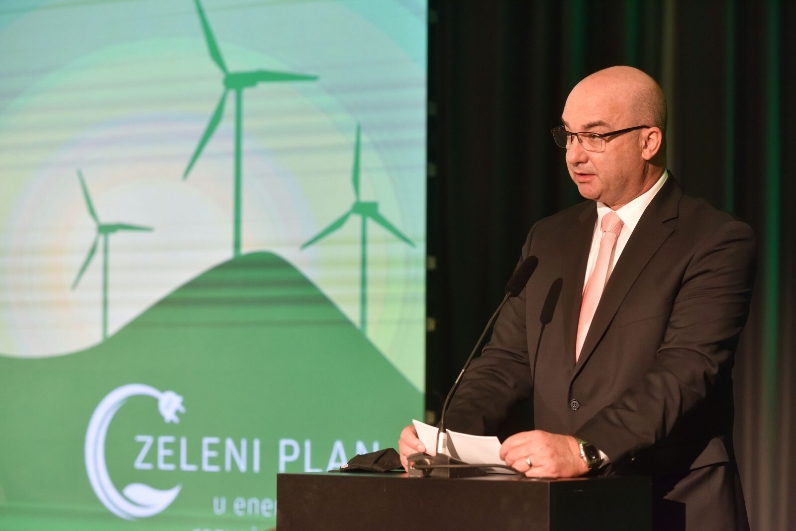 Zagreb: Konferencija 