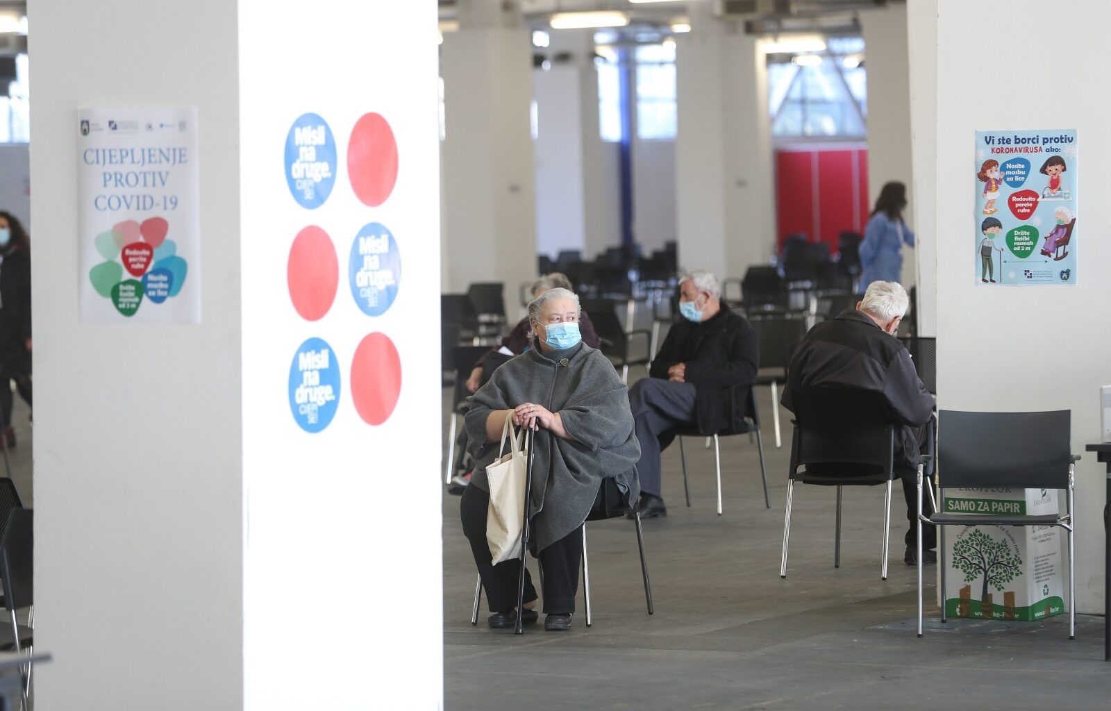 Na Zagrebačkom velesajmu počelo masovno cijepljenje građana protiv covida-19