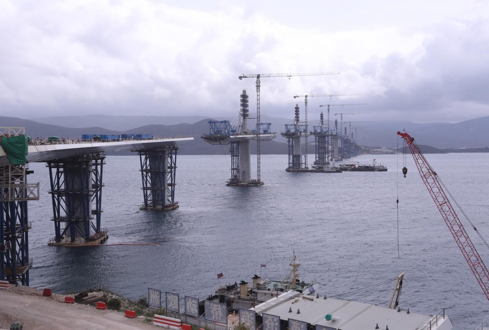 Napredak izgradnje Pelješkog mosta