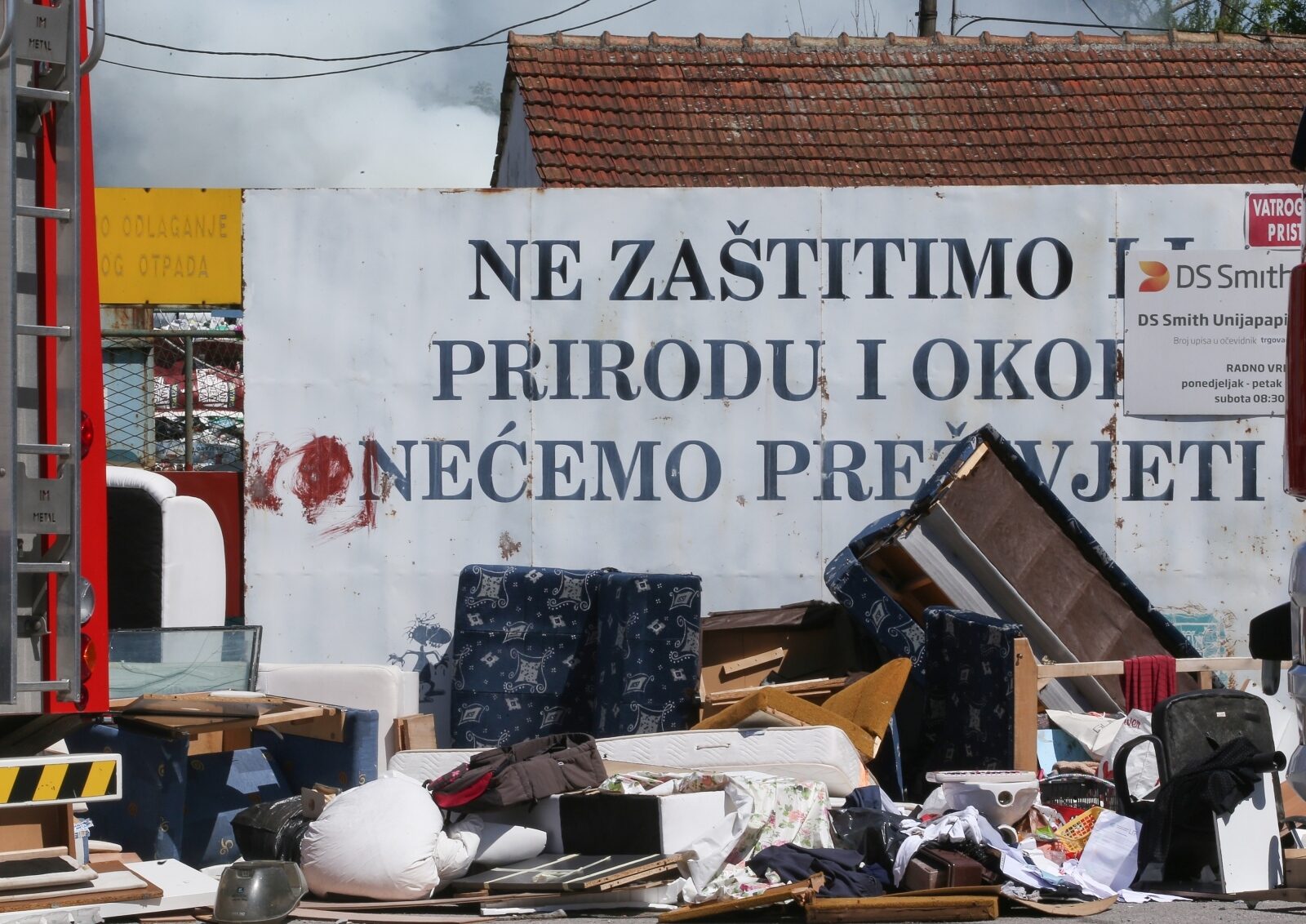 Požar u reciklažnom dvorištu u  Novom Zagrebu