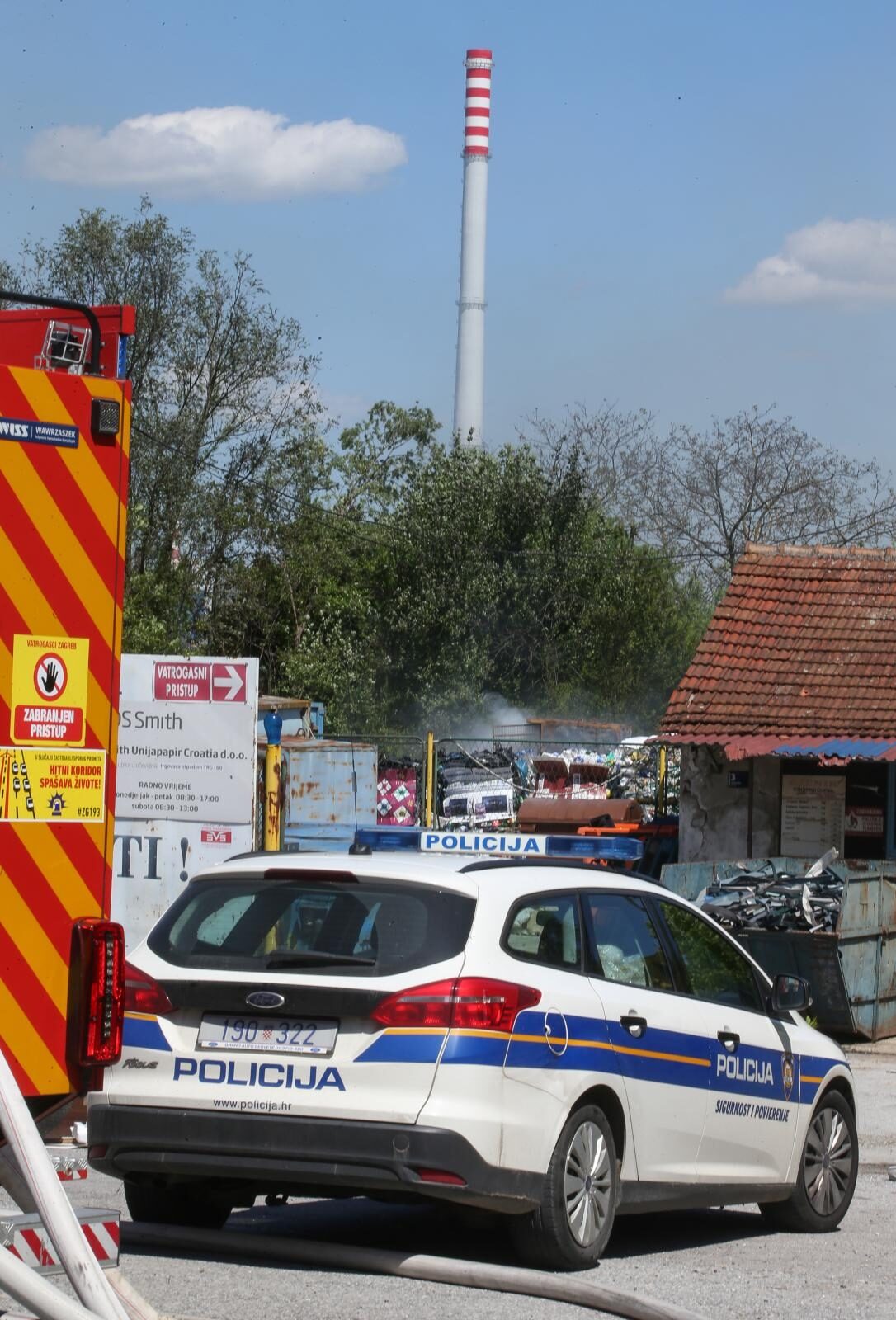 Požar u reciklažnom dvorištu u  Novom Zagrebu