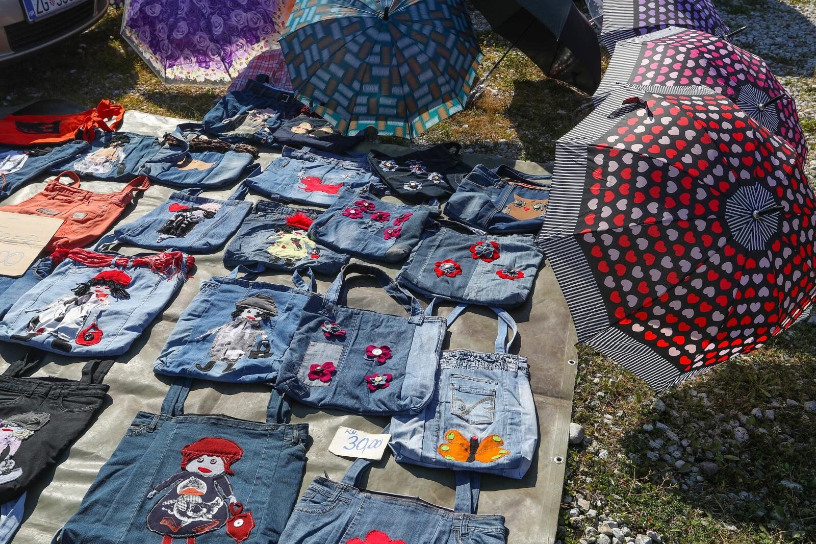 Nakon 6 mjeseci ponovno otvoren popularni zagrebacki buvljak Hrelić