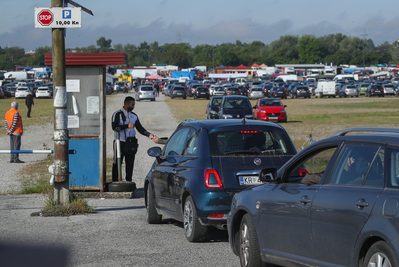 Nakon 6 mjeseci ponovno otvoren popularni zagrebacki buvljak Hrelić