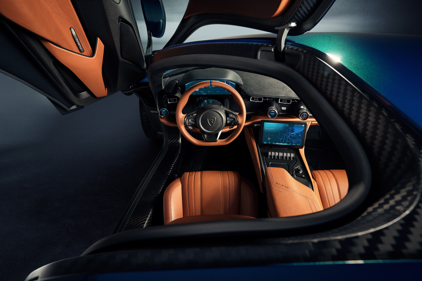 RIMAC_NEVERA_INTERIOR_POV