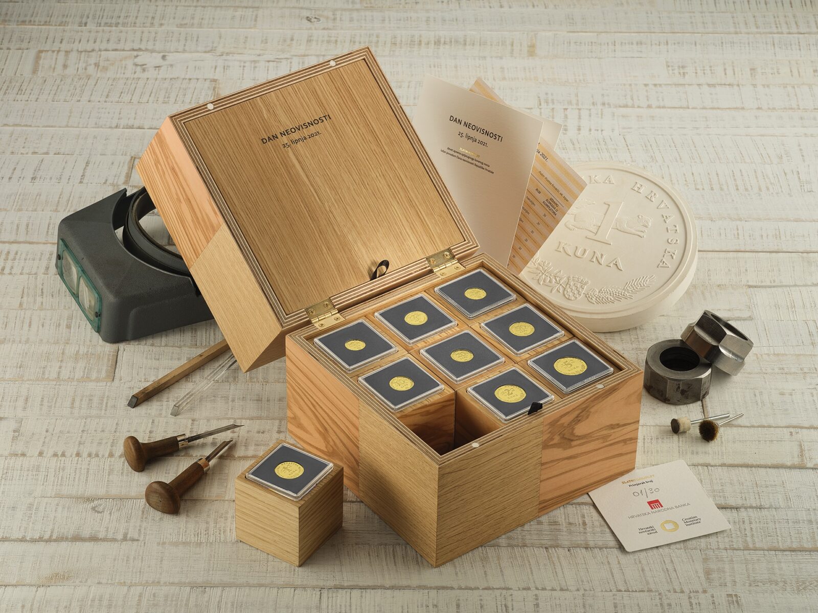 ZLATNI SET HNZ_photo_DSF1223 FINAL RGB