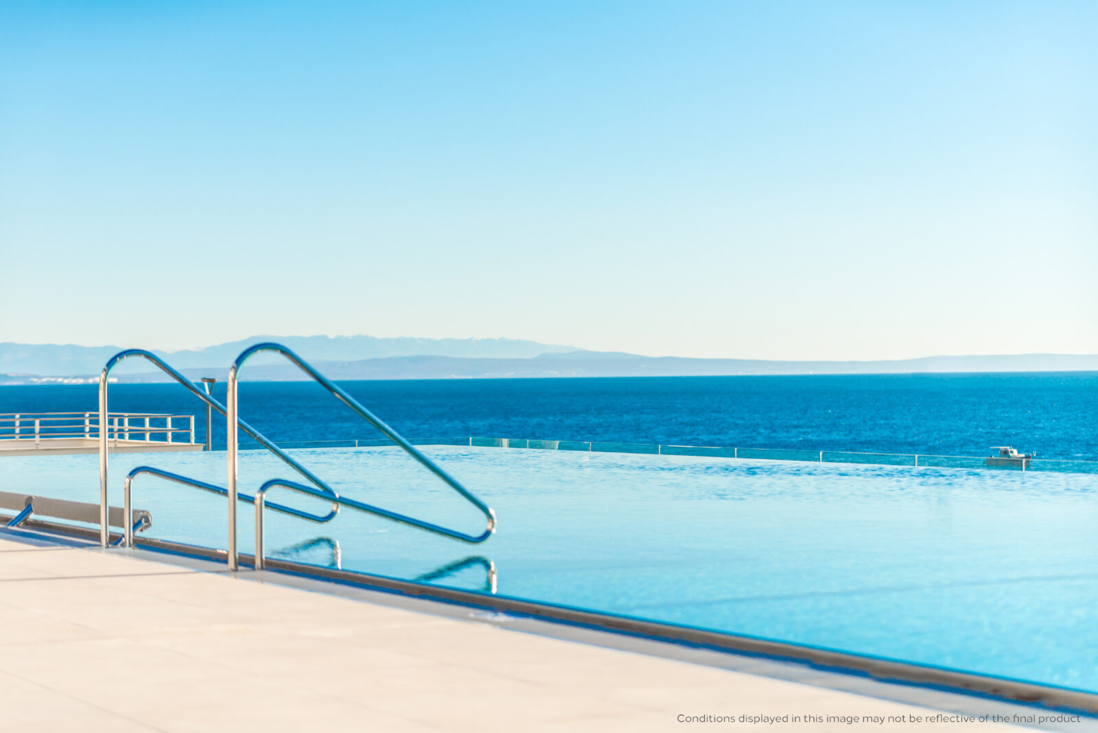 3 Hilton Rijeka Costabella Beach Resort & Spa - outdoor pool