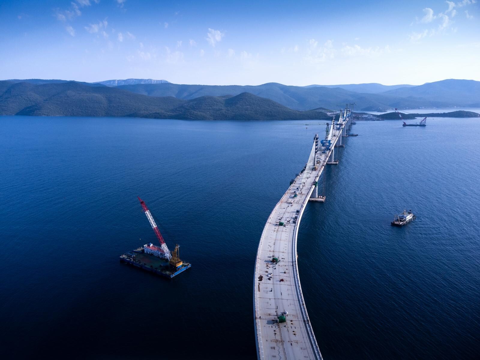 Pelješki most snimljen iz zraka