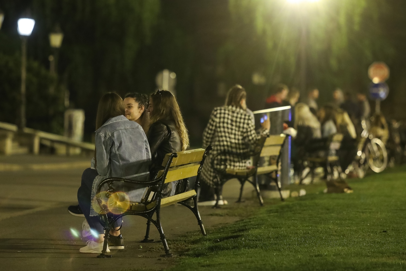 'Rekorderi' smo i u EU: 76,9 posto mladih u Hrvatskoj i dalje živi s roditeljima - Vimarsana News