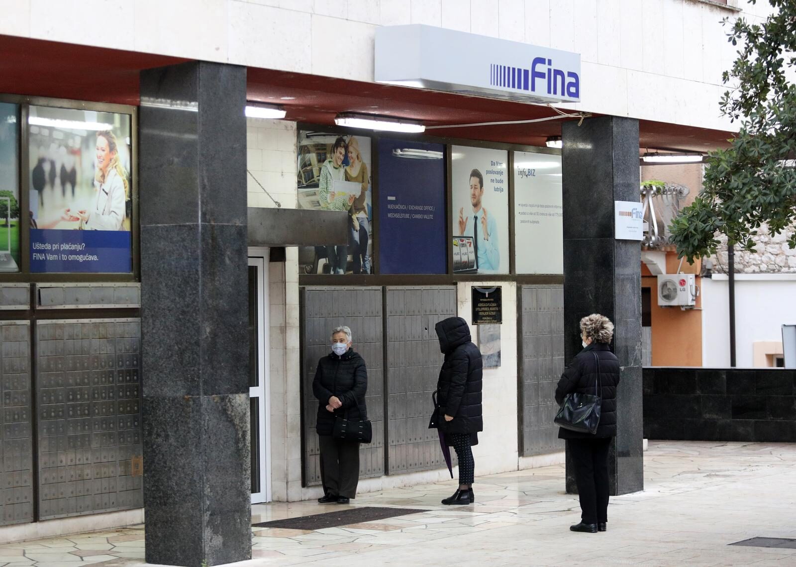 Šibenik: Kontrola covid potvrda  u javnim i državnim ustanovama