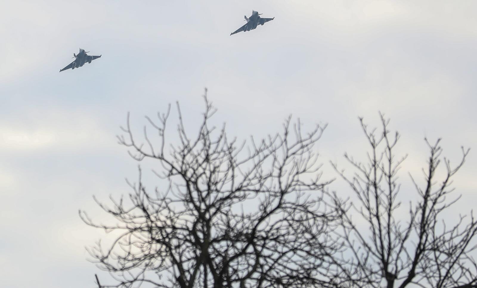 Dva borbena aviona preletila su iznad Zagreba