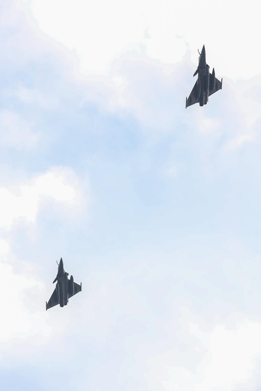 Dva borbena aviona preletila su iznad Zagreba