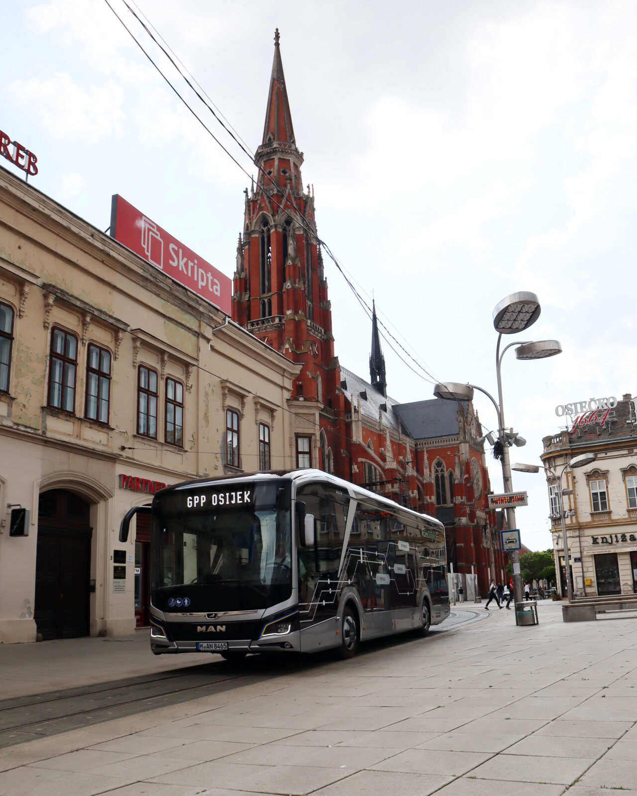 Lions City 12E _ Osijek _ 03 _ 3200x4000