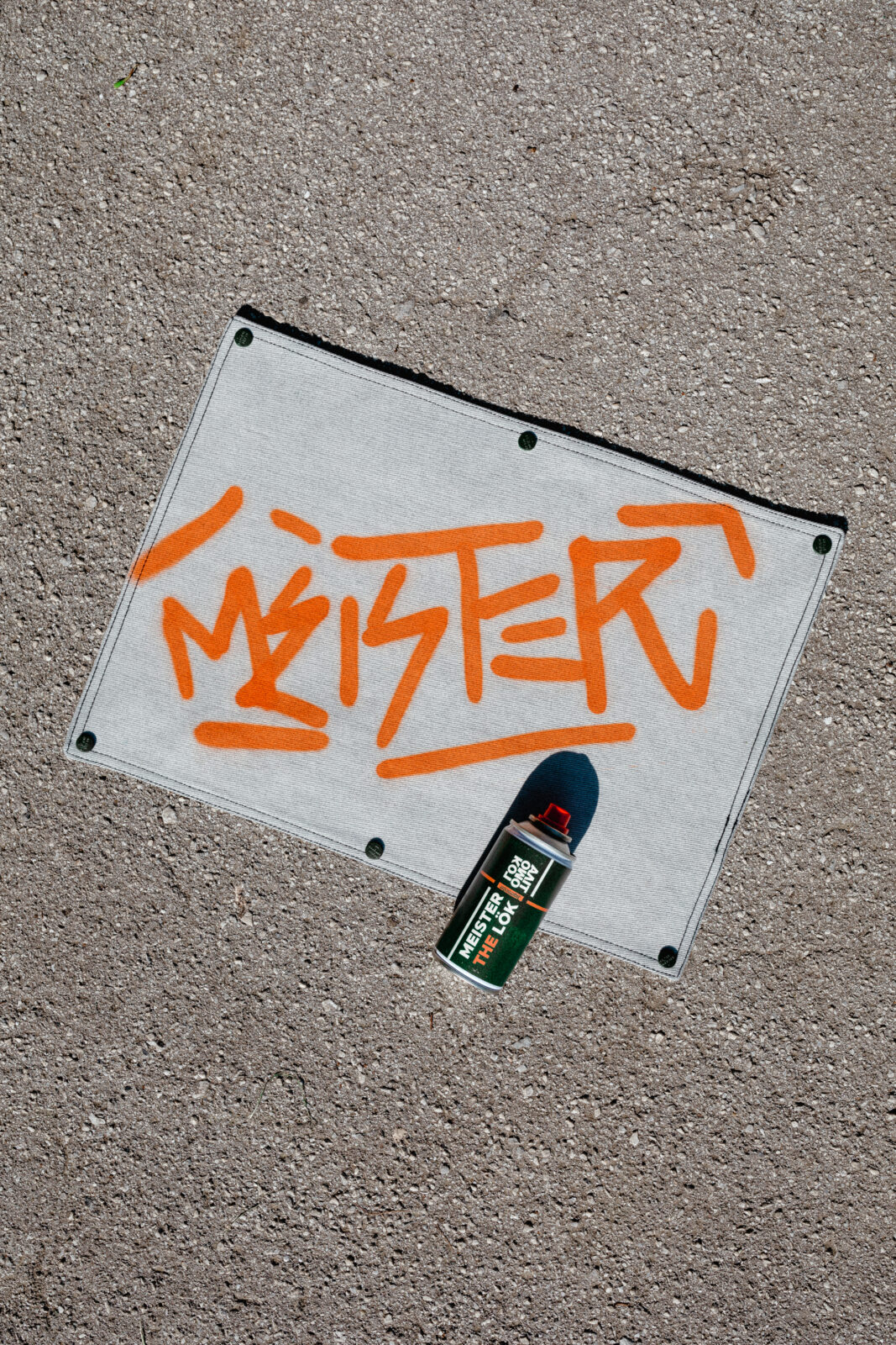 Meister the Lök jakna, sprej; autor Stella Mešić