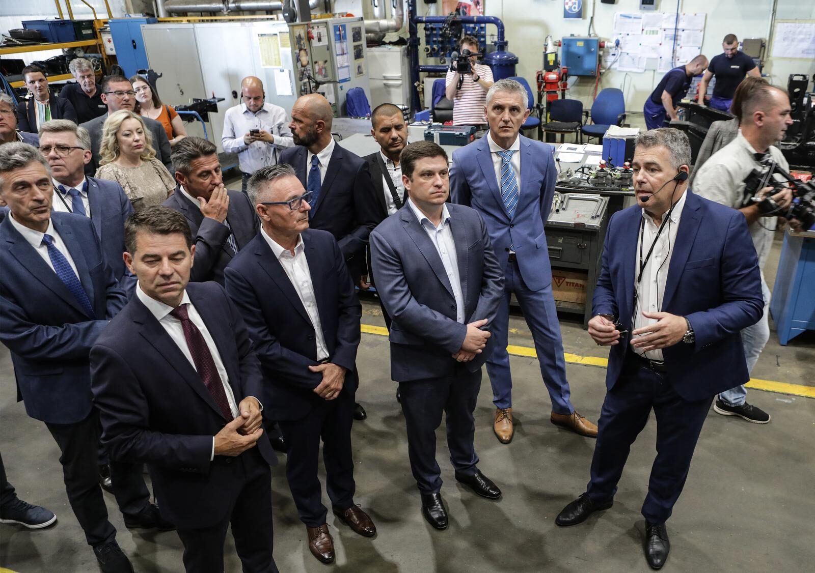 Zagreb: Ministar Oleg Butković posjetio je Končar– Električna vozila