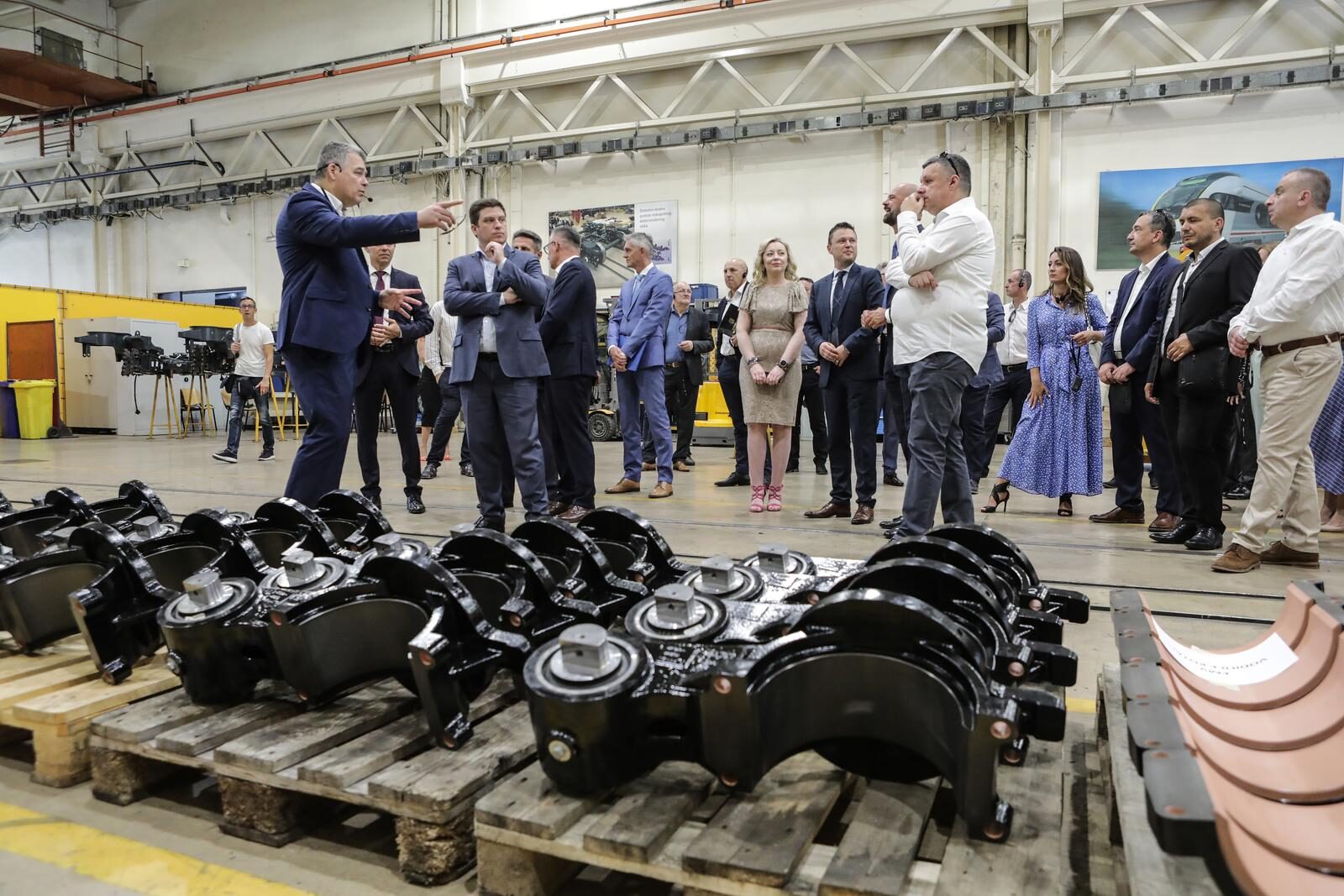 Zagreb: Ministar Oleg Butković posjetio je Končar– Električna vozila