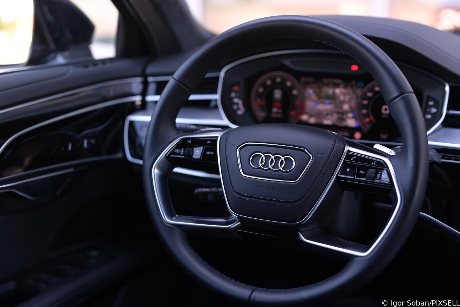 Premium limuzina Audi A8L