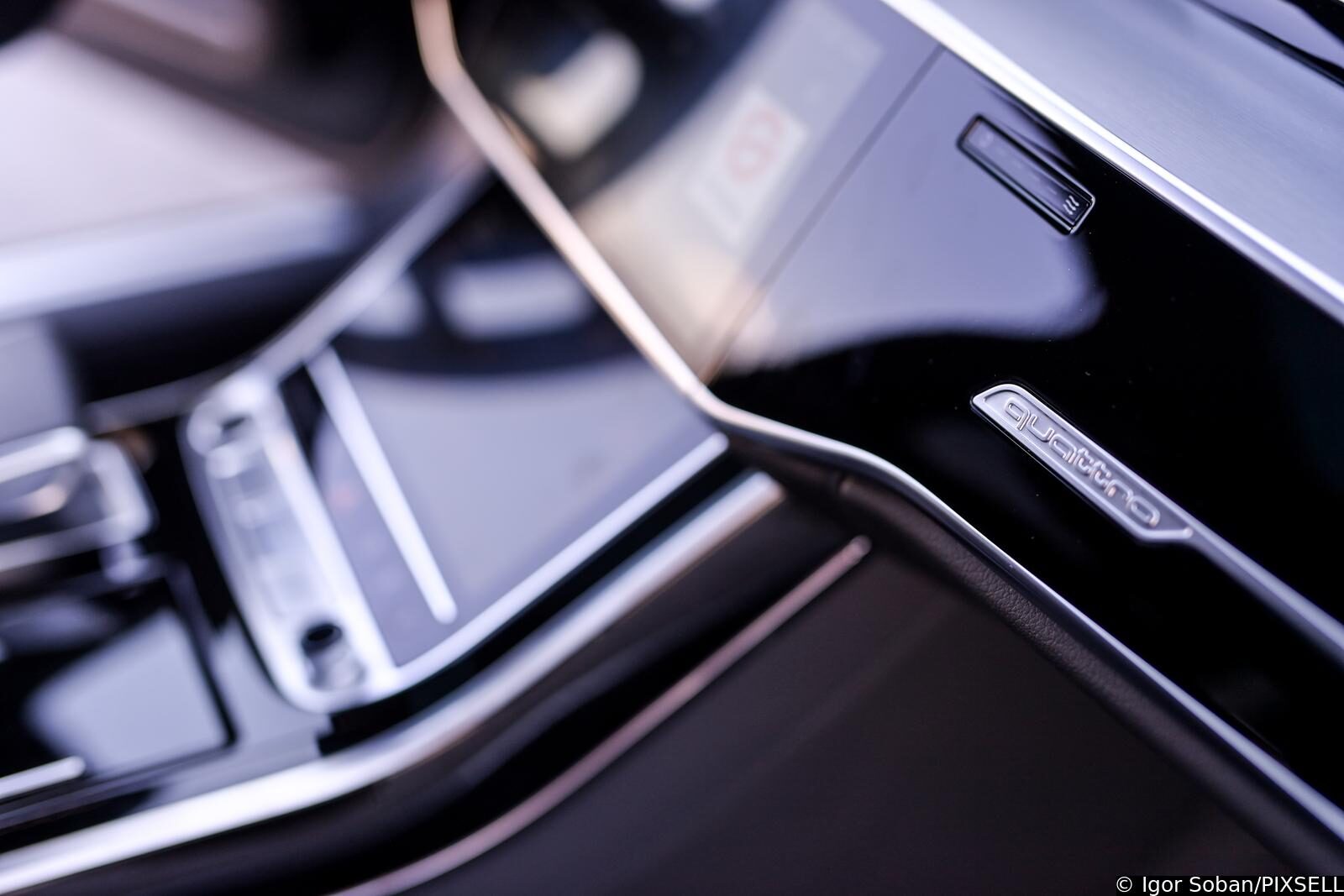 Premium limuzina Audi A8L