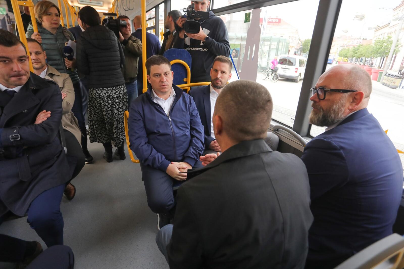 Osijek: Konferencija ''Nabava novih autobusa za Gradski prijevoz putnika d.o.o.''